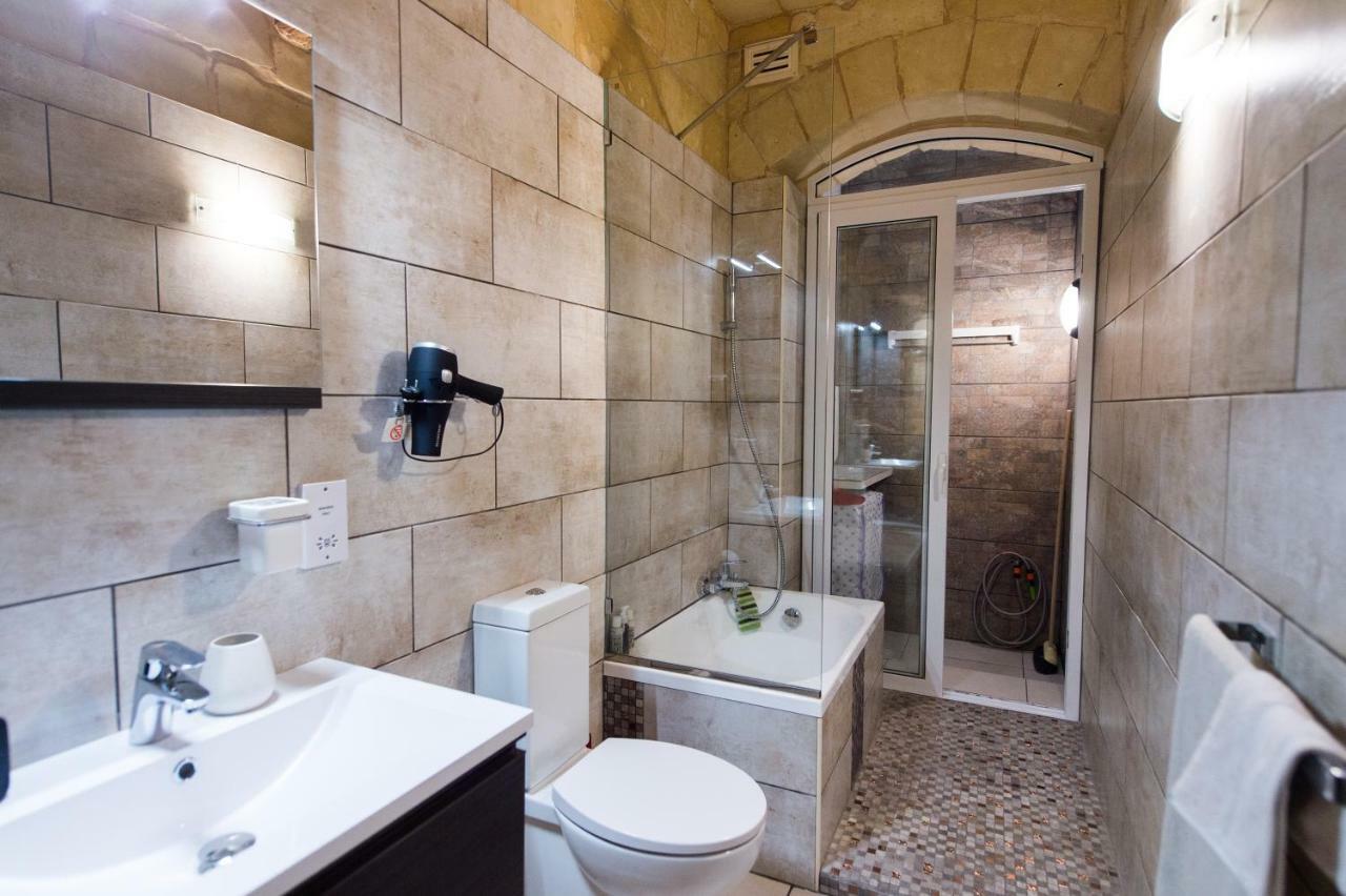 10 La Ruelle Leilighet Valletta Eksteriør bilde